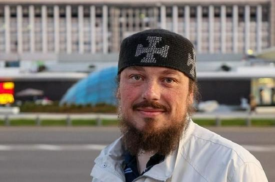 El padre Iakov contra el Patriarcado